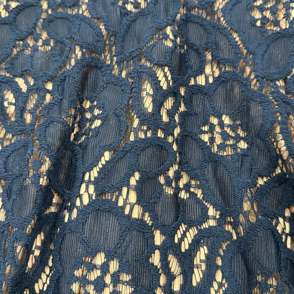 City Studio Navy Fit & Flare Dress Mini Tan w Navy Lace Overlay Juniors Size 7 - Picture 3 of 14